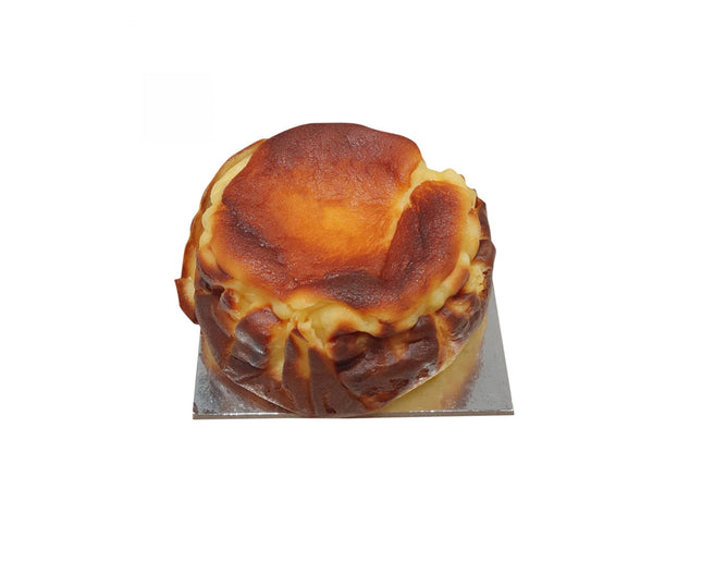 4" Basque Burnt Cheesecake image 0