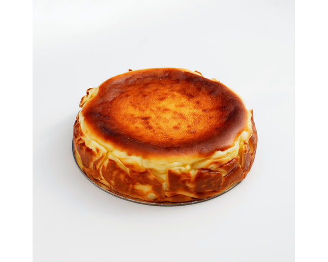 Basque Burnt Cheesecake (6" to 8")